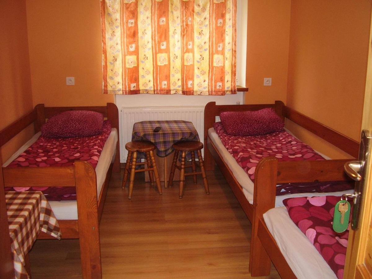 Dom Wypoczynkowy Pod Fortami Srebrna Gora Bagian luar foto